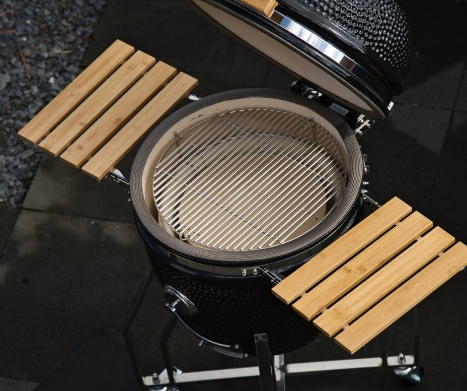 gratra kamado cu materiale de calitate